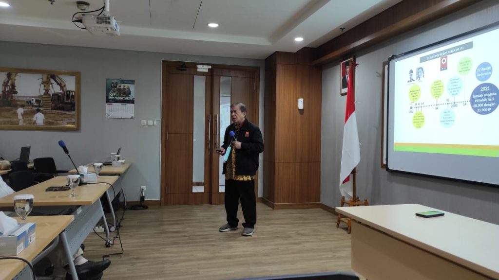 Pemaparan materi oleh Bapak Tumpal Gultom