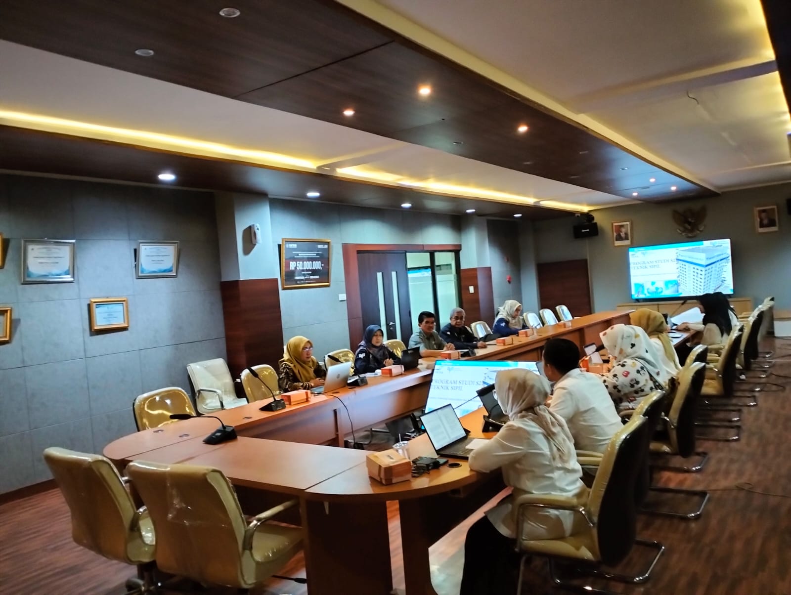 ITPLN kunjungi kantor LLDIKTI Wilayah III Rencanakan pembukaan Prodi Magister Teknik Sipil Fakultas Teknologi Infrastruktur dan Kewilayahan. Dok. Istimewa
