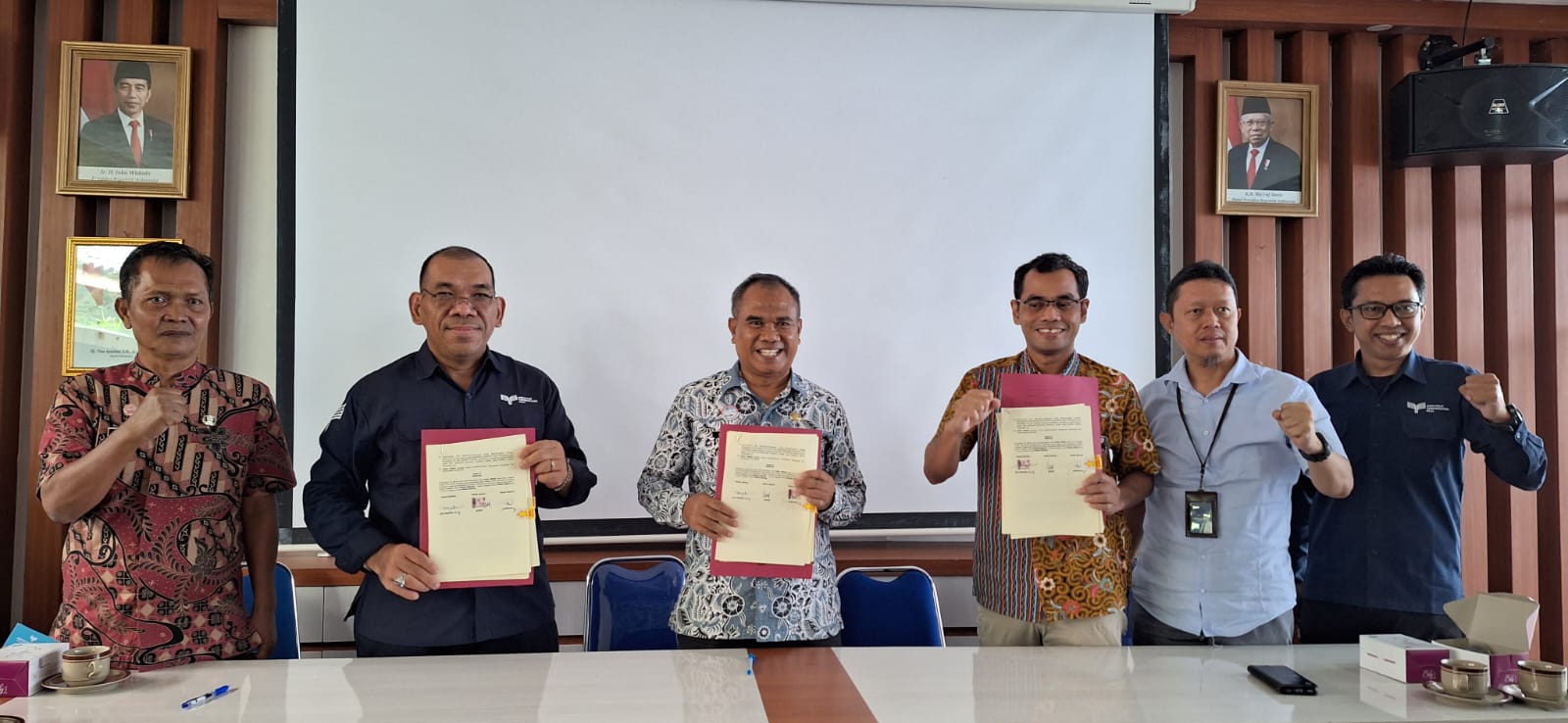 ITPLN, Pemkab Indramayu dan PLN Nusantara Power sepakat atasi permasalahan sampah yang ada di Kabupaten Indramayu. Dok. Istimewa