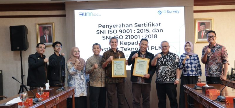 Raih Terima Sertifikat ISO 9001:2015 dan 21001:2018 dari PT Sucofindo, ITPLN Komit Jadi Applied University