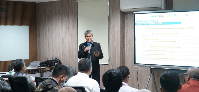 2b957b01-c6aa-4100-8e75-bc2095ee6427