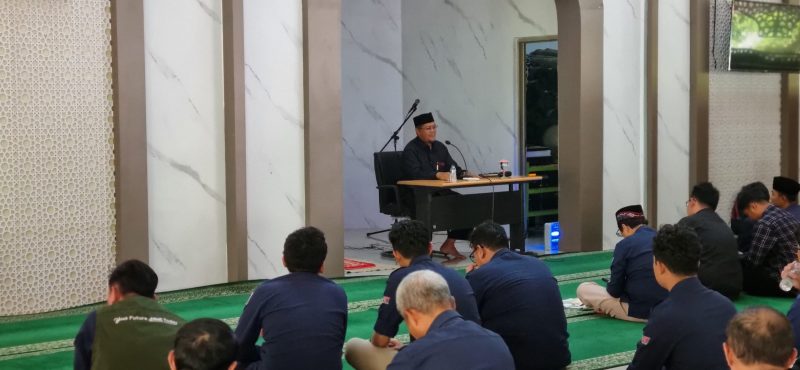 Peringatan Maulid Nabi dengan Tema Pembinaan Karakter Mahasiswa1