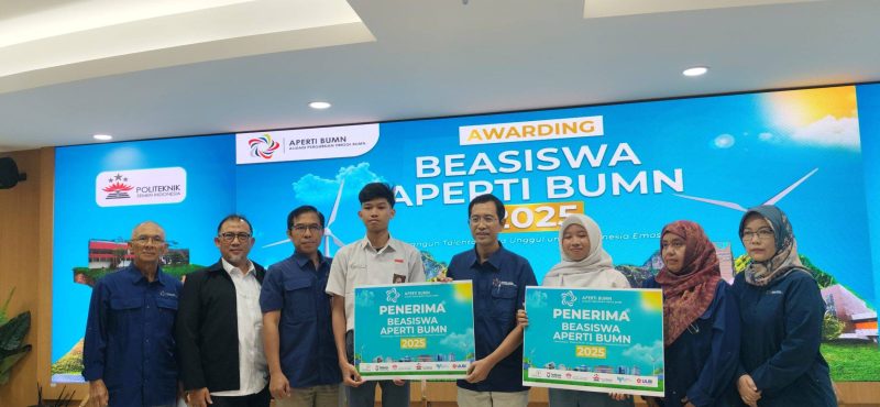 Penerima beasiswa Aperti BUMN ITPLN
