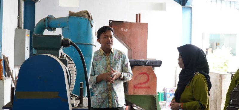 ITPLN sosialisasi sampah3